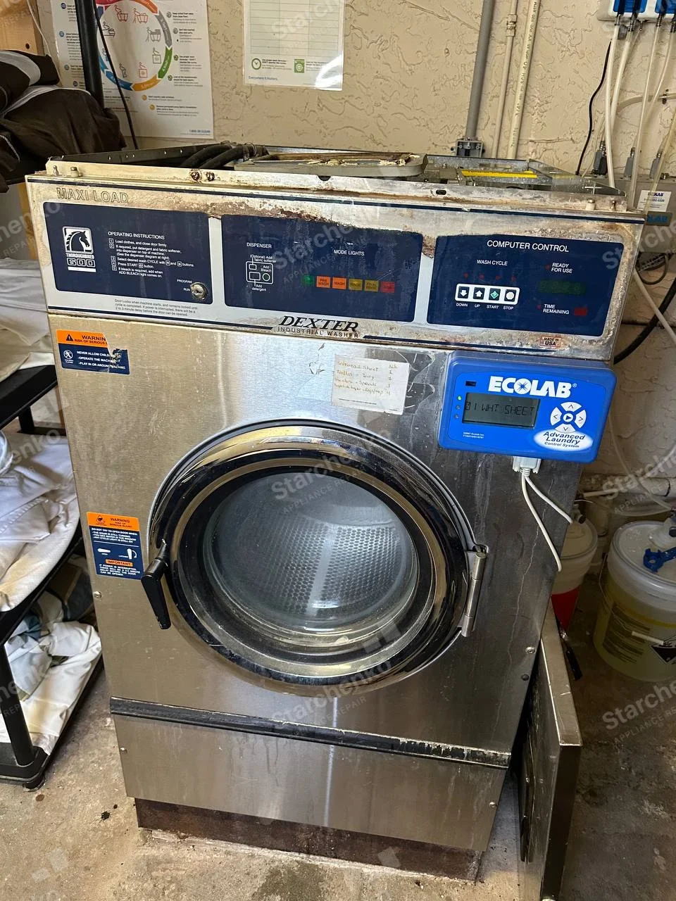 DEXTER INDUSTRIAL WASHER printed across washer front, Ecolab controller is attached dosing system, not appliance brand.
